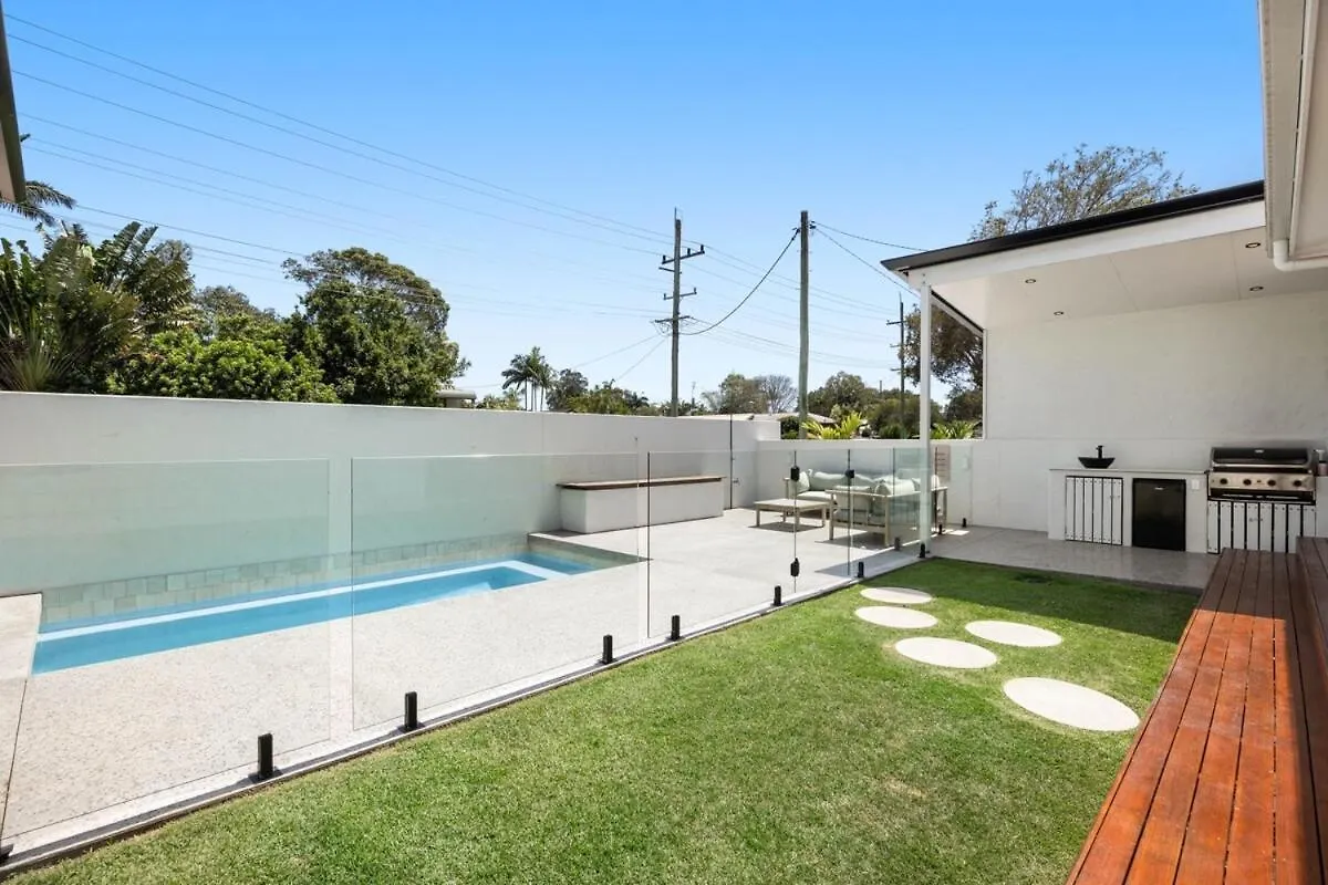 Coastal Bliss Sun & Surf Retreat Villa Coolum Beach 0*,